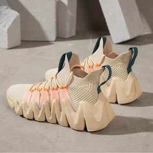 Athletic non slip Sneakers